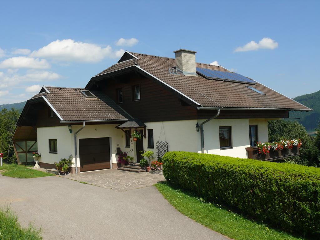 Ferienwohnung Eichler Feldkirchen In Kaernten Exterior photo