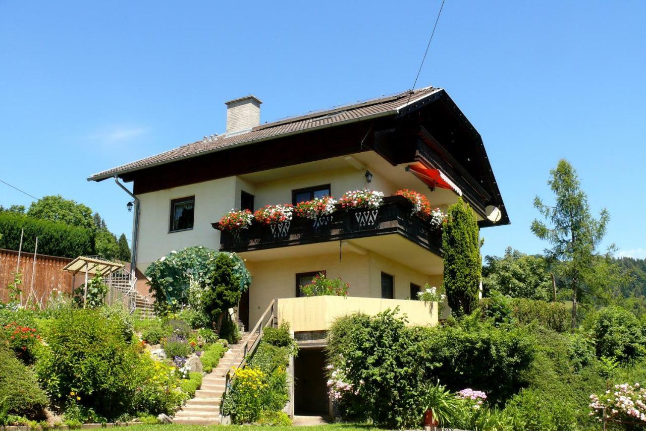 Ferienwohnung Eichler Feldkirchen In Kaernten Exterior photo